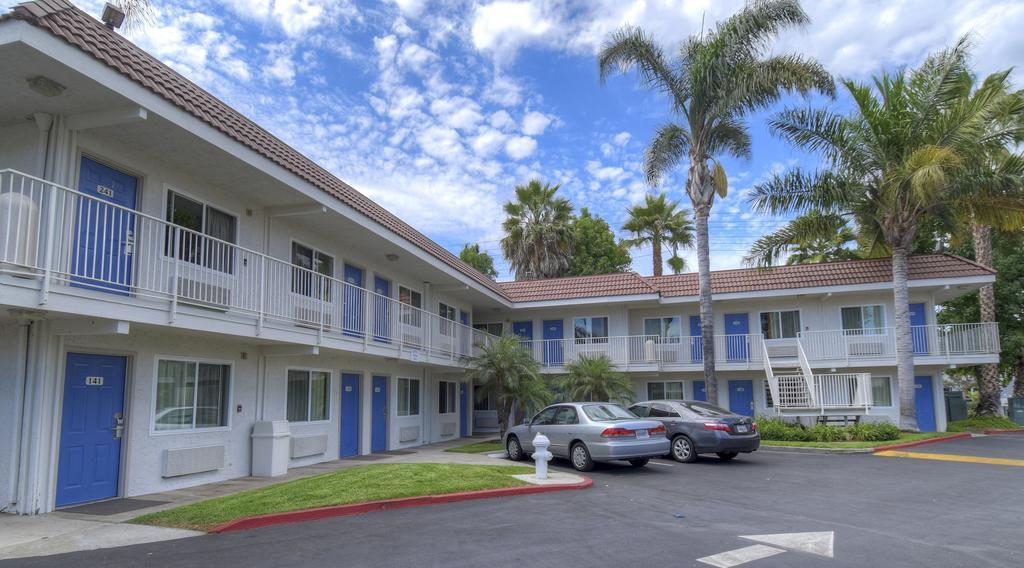 Motel 6-Costa Mesa, Ca Eksteriør billede