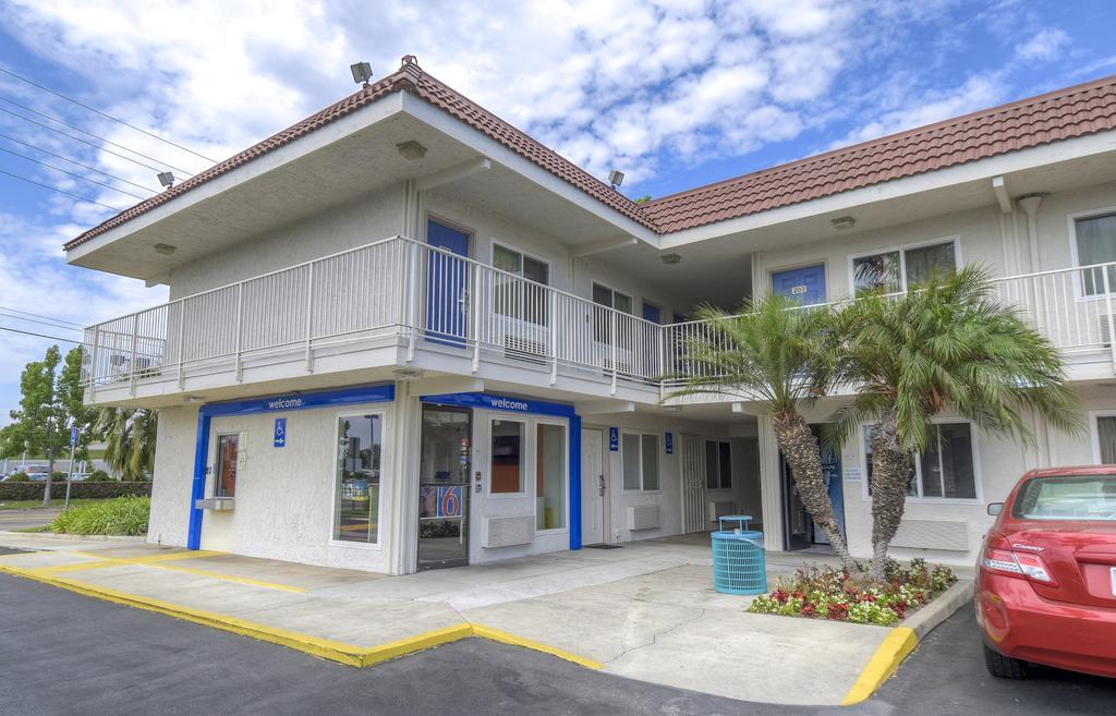 Motel 6-Costa Mesa, Ca Eksteriør billede