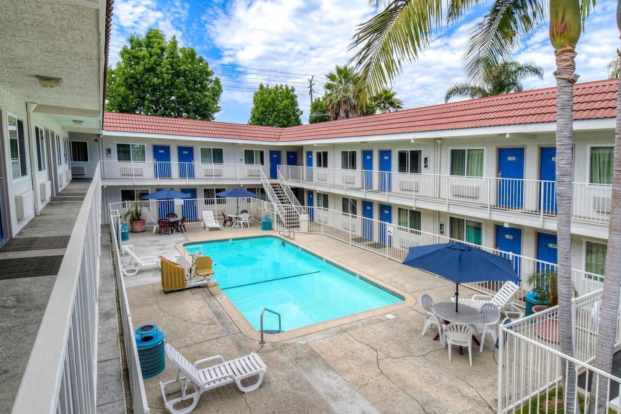 Motel 6-Costa Mesa, Ca Eksteriør billede