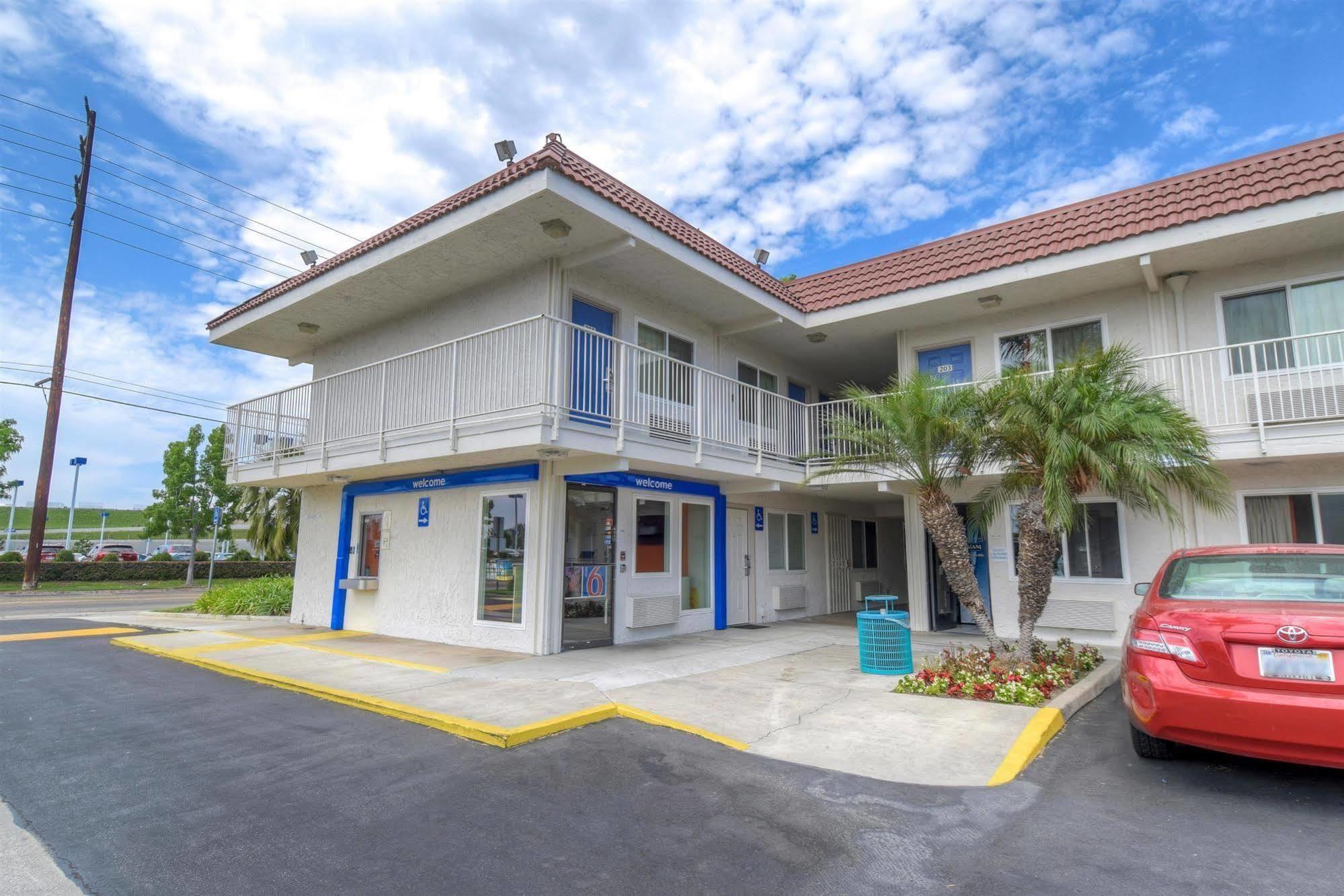 Motel 6-Costa Mesa, Ca Eksteriør billede